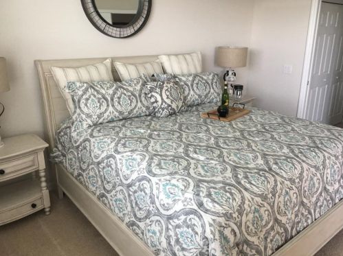 1403 Oceania Dr, Naples FL 34113 exterior