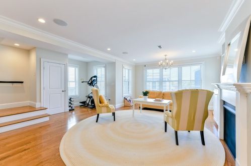 3 Middle St, Boston MA exterior