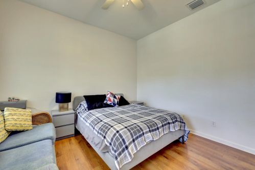 1839 Jamesport Dr, Fort Pierce FL 34953-4599 exterior