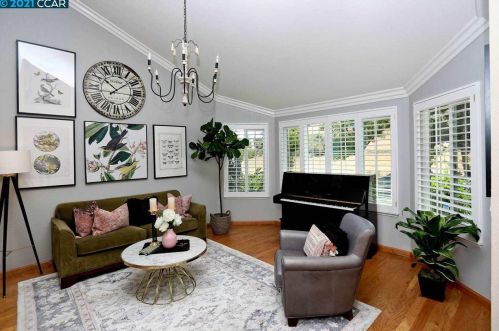 1097 Discovery Way, Concord, CA 94521-5024