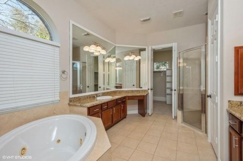 32527 Waterworth Ct, Fulshear TX 77441-4366 exterior