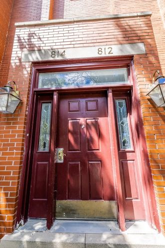 812 Miller St, Chicago, IL 60607-4200