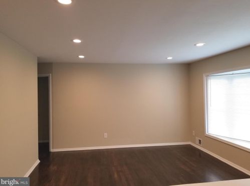 4701 Arbutus Ave, Rockville MD  20853-3109 exterior