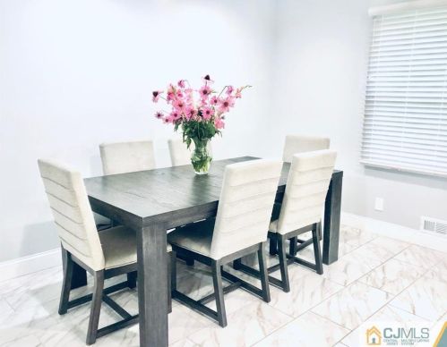 6 Kim Ct, Old Bridge NJ 08857-3405 exterior