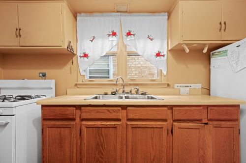 2337 Keating Ave, Chicago IL 60629-5513 exterior