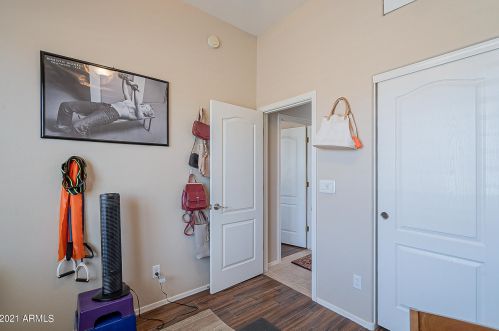 16814 1st Dr, Phoenix AZ 85021-5670 exterior