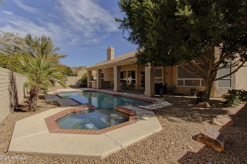 16024 1st St, Phoenix AZ  85022-2512 exterior