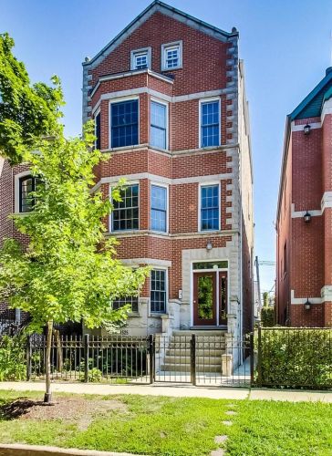 1525 George St, Chicago, IL 60657-4005