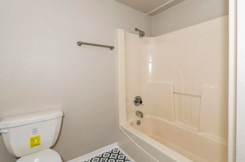 837 Walnut St, Kalamazoo MI  49001-2545 exterior