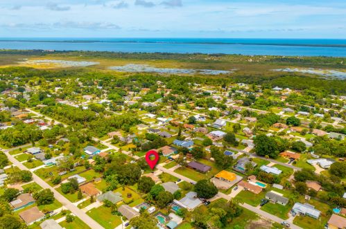 6003 Spruce Dr, Fort Pierce FL exterior