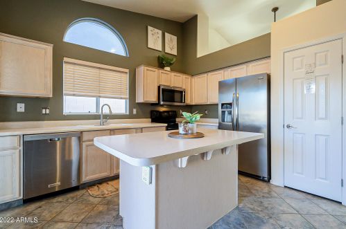 1700 Park Ave, Chandler AZ  85225-1687 exterior