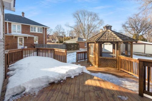 7328 Lloyd St, Milwaukee WI 53208-1207 exterior