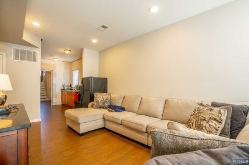 1777 Winfield St, Rahway NJ 07065-3540 exterior