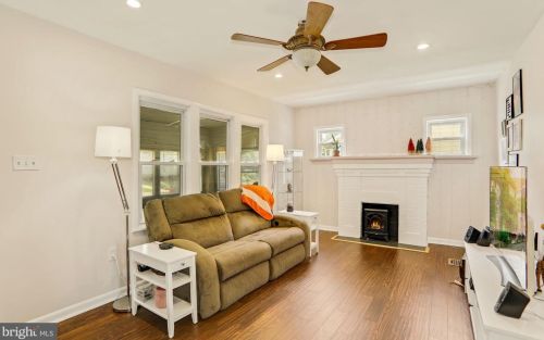 13 Greenwood Ave, Camden NJ 08107-1245 exterior