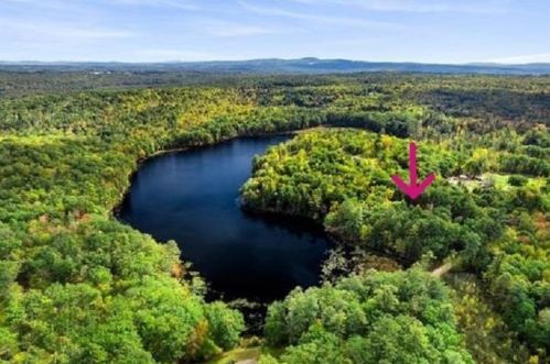 143 Bear Hill Rd, Concord NH  03307-1413 exterior