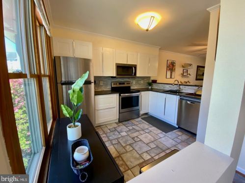 15668 Cliff Swallow Way, Rockville MD  20853-1489 exterior