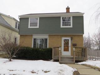 233 63, Milwaukee WI  53219-2001 exterior