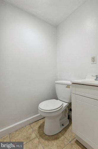 2253 Bouvier St, Philadelphia PA 19132-4322 exterior