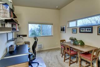 7323 14th Ave, Seattle WA  98117-5312 exterior