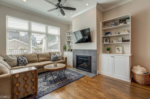 4907 Dakin St, Chicago IL 60641-2607 exterior