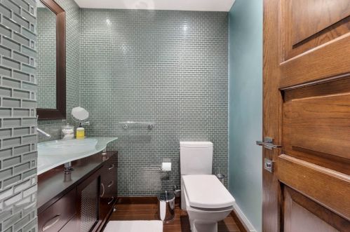 300 Boylston St, Boston MA  exterior