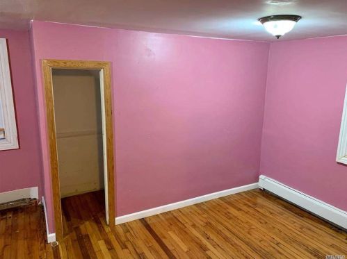 104 2 St, Huntington Station NY 11746-1408 exterior