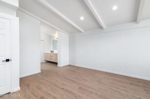 851 Roller Coaster Rd, Tucson AZ  85704-2626 exterior