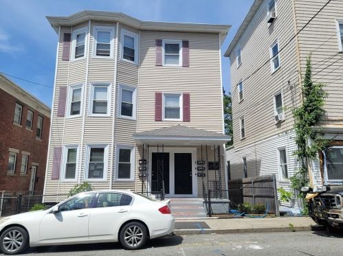 524 Charles St, Providence RI 02904-2237 exterior