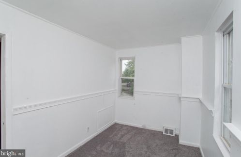 1407 Liberty St, Trenton NJ 08629-2214 exterior