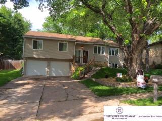 15106 Jackson St, Omaha NE  68154-2850 exterior