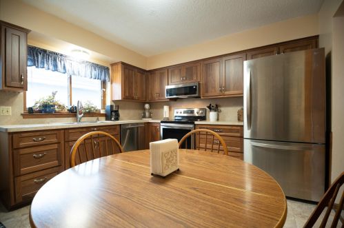 1266 Clark St, Saint Paul MN 55130-3569 exterior