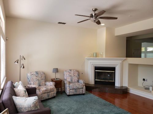 3999 Meadow Wood Dr, Folsom CA  95762-7546 exterior