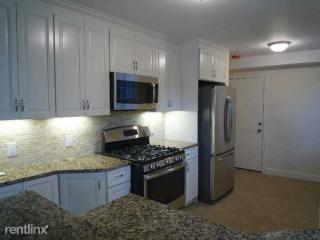 1153 Beacon St, Brookline MA  02446-5513 exterior