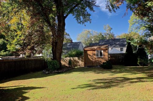 1 Lk St, Norwalk CT exterior