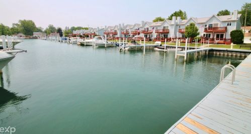 149 Milton, Algonac MI 48001-1800 exterior