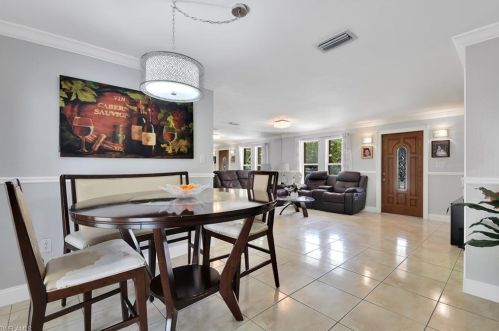 4375 13 Ave, Naples FL 34117-5323 exterior