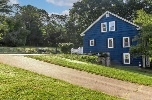 310 State Ave, Killingly CT 06241-2013 exterior