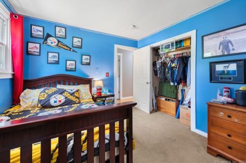 192 Geer Rd, Exeter CT 06249-2604 exterior