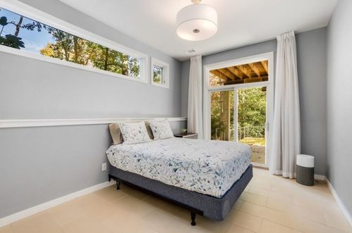 2679 Acorn Ave, Atlanta GA 30305-3703 exterior