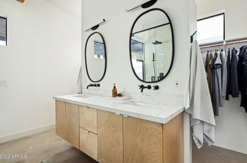 2505 14th St, Phoenix AZ 85006-1120 exterior