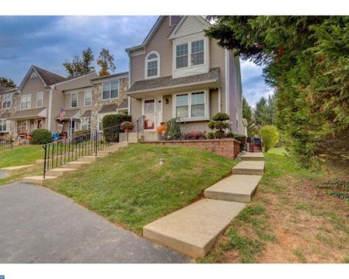 114 Marie Cir, Chester, PA 19014-2268