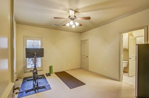 2309 Briar Ct, Frisco TX 75034-6916 exterior