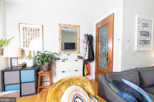 5533 Catharine St, Philadelphia PA 19143-2512 exterior