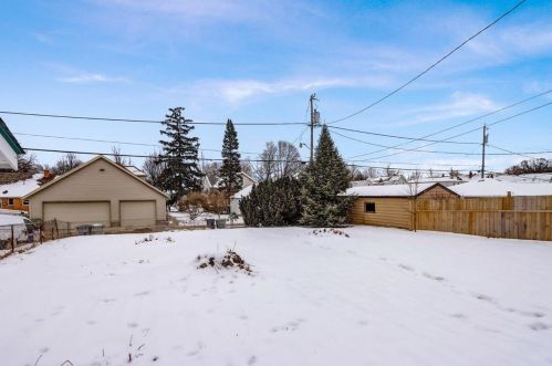 218 66, Milwaukee WI 53219-2062 exterior