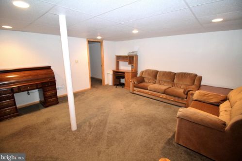 135 Edwin Ave, Trenton NJ 08610-4420 exterior