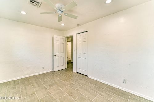 6409 Calle Cappela, Tucson AZ 85710-5607 exterior