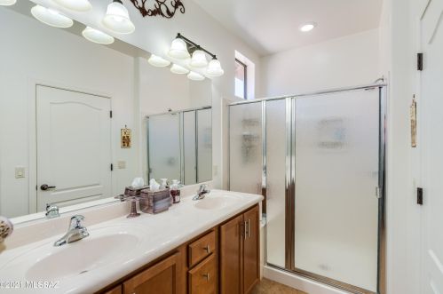 589 Rugged Cyn Dr, Green Valley AZ 85614-6188 exterior