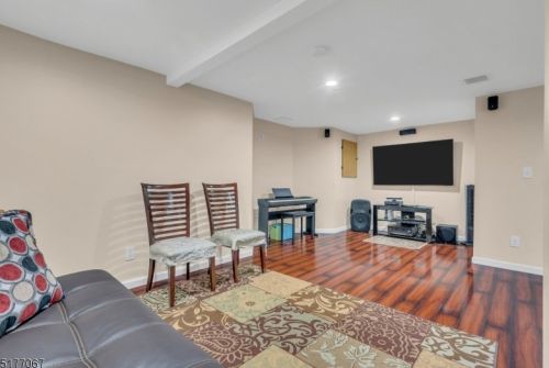 335 Greenfield Rd, Bridgewater NJ 08807-3710 exterior