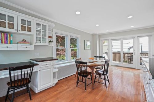 35 Wilson Ave, Valhalla NY 10595-2026 exterior