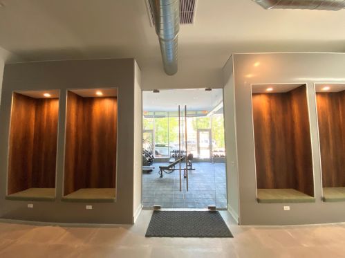 1957 Fairfield Ave, Chicago IL  60647-4204 exterior